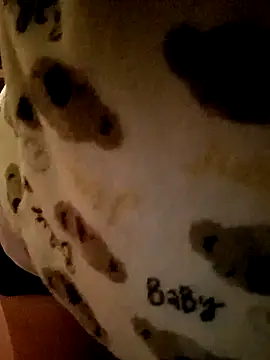 Snapshot of MoonBlueSex chatting on October 2, 4:06 am MoonBlueSex online show from October 2, 4:06 am