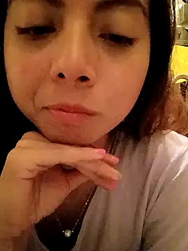 Snapshot of MoonBlueSex chatting on October 3, 4:28 am MoonBlueSex online show from October 3, 4:28 am