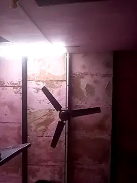 TINASONI online show from April 4, 7:56 pm