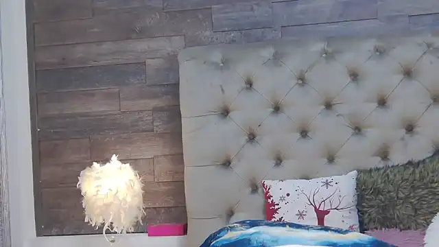 CarolinaBlair online show from February 3, 9:14 am