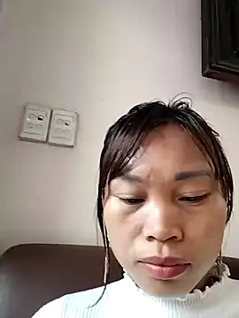   Ngoc20   online show from March 8, 6:06 am