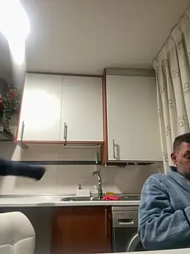 NoeliaGarcia17 online show from January 14, 11:54 pm