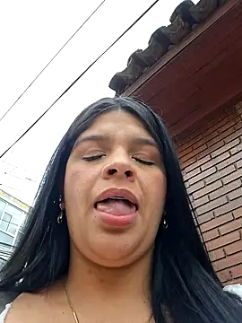 Snapshot of Eiimy_pretty chatting on September 27, 8:38 pm Eiimy pretty online show from September 27, 8:38 pm