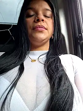 Snapshot of Eiimy_pretty chatting on October 4, 8:46 pm Eiimy pretty online show from October 4, 8:46 pm