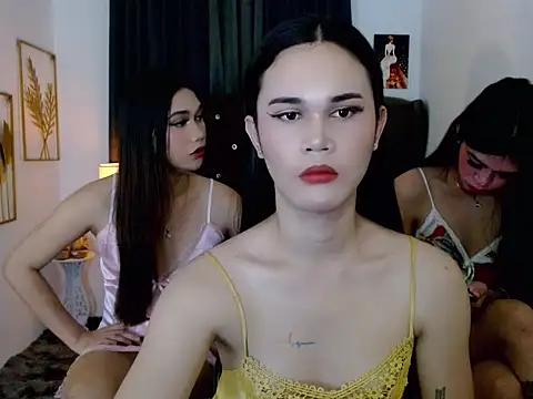 airyloove online show from October 19, 1:40 am