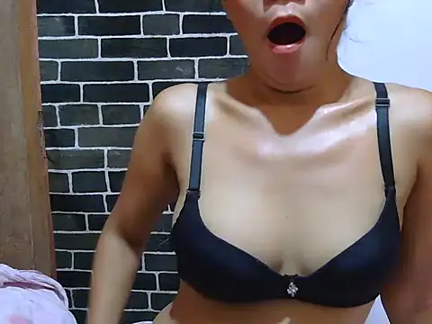 asian hotbabe08 online show from May 15, 11:29 pm