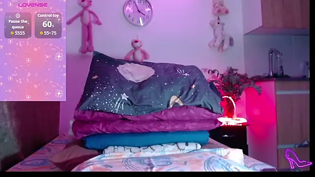 AllysonStonne online show from March 26, 1:08 am