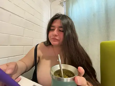 Snapshot of Tukatita69 chatting on November 1, 3:27 pm Tukatita69 online show from November 1, 3:27 pm