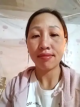 cute love00 online show from December 4, 7:03 pm