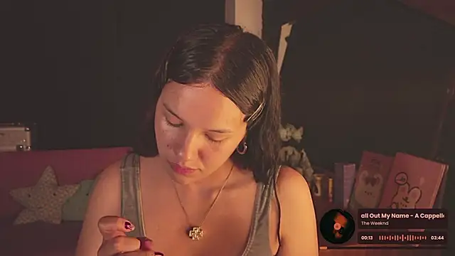 gigifontaine   online show from October 14, 12:57 am