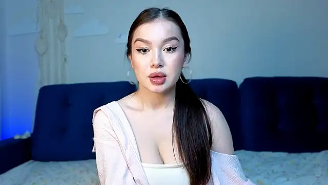 LexeeLuv online show from February 26, 11:04 pm