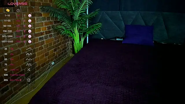 Cutiee Alicee online show from November 19, 8:53 pm