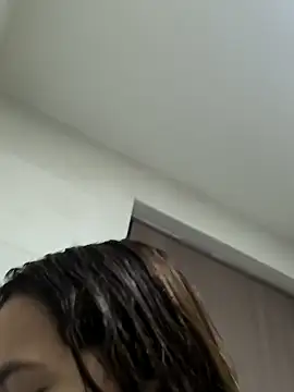 butterfly777  online show from October 1, 11:04 am