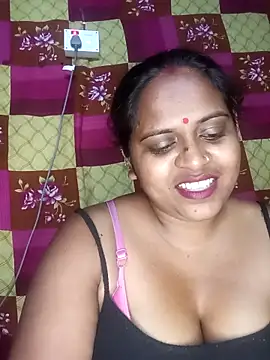 Hot-Show2 online show from March 7, 5:20 pm