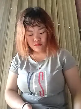 sukabae00 online show from May 12, 12:08 am