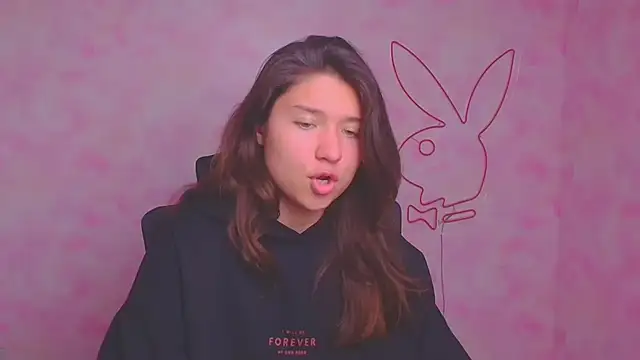 Sandra Curly online show from October 7, 9:30 pm