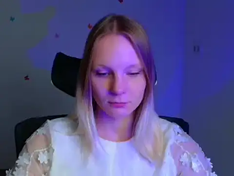 Snapshot of Kassandra_XX chatting on September 29, 11:37 am Kassandra XX online show from September 29, 11:37 am