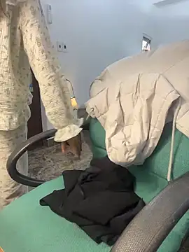 bunny b4nny online show from November 25, 9:11 am