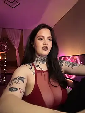 Mariiiiiway online show from April 10, 8:59 pm