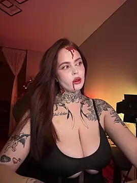 Mariiiiiway online show from October 30, 8:10 pm