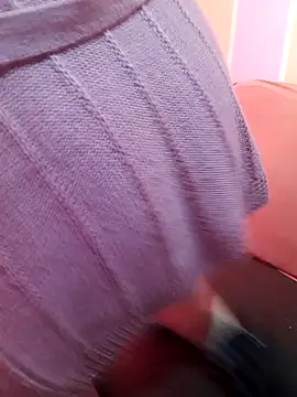 RajaaXXX online show from December 3, 9:00 am