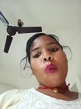 Snapshot of Rubi_sarma chatting on September 30, 11:49 am Rubi sarma online show from September 30, 11:49 am