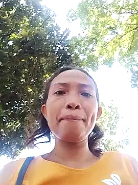 pinayhotii online show from September 13, 1:46 am