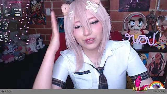  alexa19pretty  online show from December 17, 7:07 pm