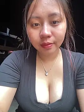 maianhcute online show from April 14, 1:05 am