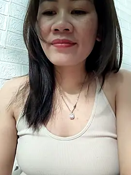 Singlemom69x online show from November 23, 6:49 am