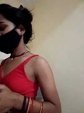 Radhika Lovely online show from May 31, 10:00 pm