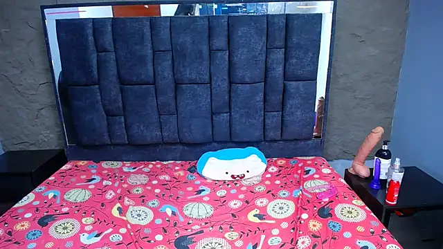 sanabeltits202cl online show from March 13, 12:45 am