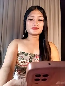 Naughtyalina2 online show from November 6, 12:27 am