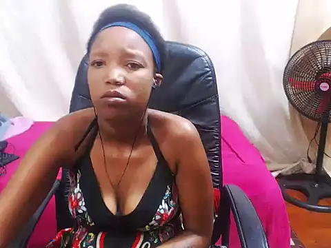 AppleAss02 online show from November 18, 5:25 pm