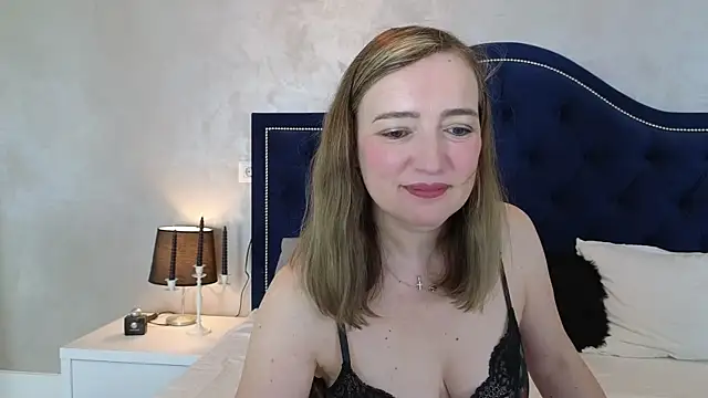 Blue Angel Sweet online show from November 9, 4:19 am