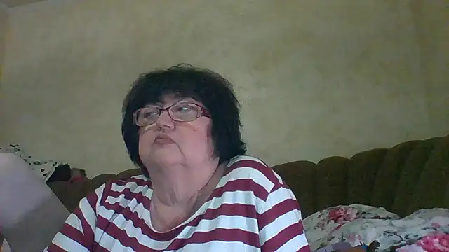 MilaSky5303 online show from November 15, 8:10 pm