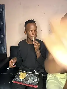 RAWFREAKYVERSE online show from May 31, 3:29 pm