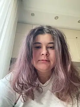 AliceCurlyX online show from February 4, 6:38 am