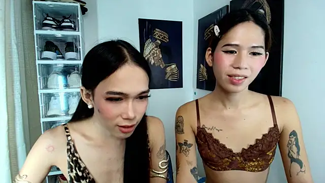 urfantasyhotbaby online show from October 26, 7:15 am