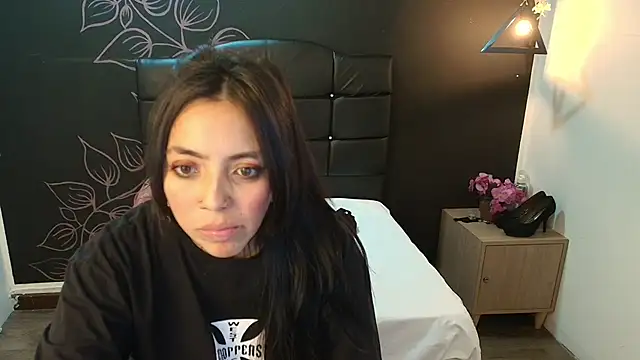 LiaMonroee  online show from January 9, 6:01 pm