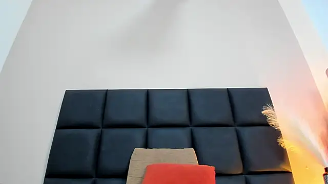 AmaraYasbel online show from December 22, 6:22 pm