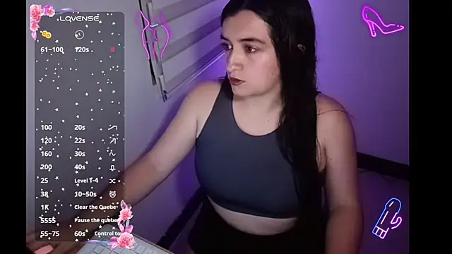 DanniG2000  online show from December 1, 3:32 am