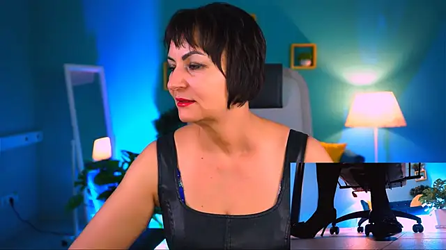 HelenBeler online show from January 6, 2:43 pm