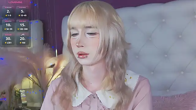 cutetomie online show from March 12, 9:17 pm