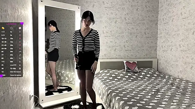 FakeLamb online show from October 7, 6:12 pm