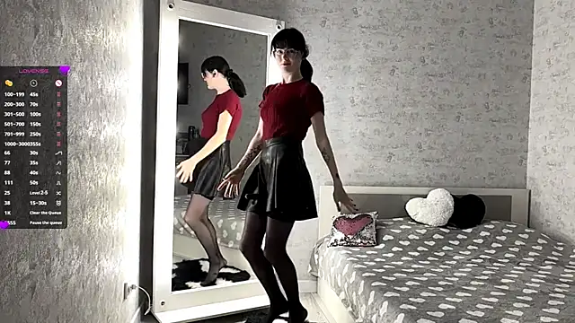 FakeLamb online show from October 9, 9:08 pm