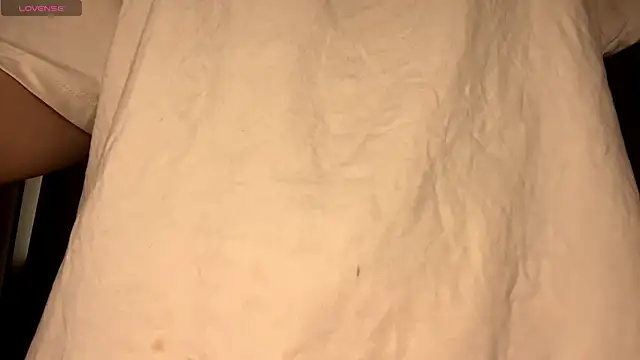 CharlynDini online show from January 7, 5:11 am