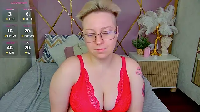 AlexandraGreen online show from December 20, 9:19 pm