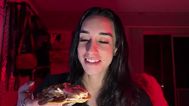 xoFrankie online show from March 30, 3:28 am