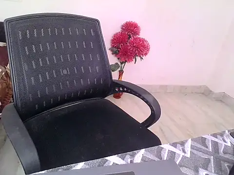 its siya  online show from February 23, 11:04 pm